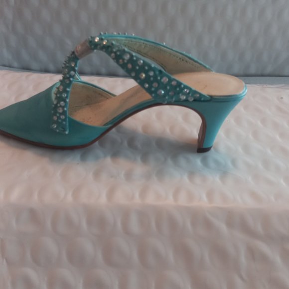 Just The Right Shoe By Raine Society Slide Mini Figurine 25064 - Picture 2 of 11